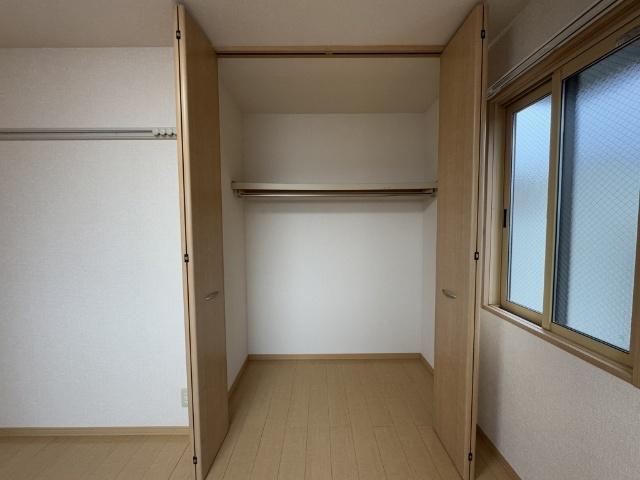 グランディールＭＯＭＯＳＥ　Ａ/Ｂ（B303） 収納