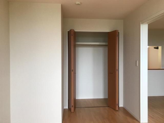 サンシャインヒルズ 部屋画像