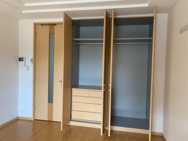 グレイス・ポミエ 部屋画像
