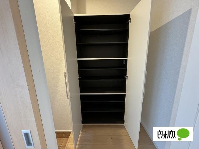 リブ　ブライト　パークＡ（102） 収納