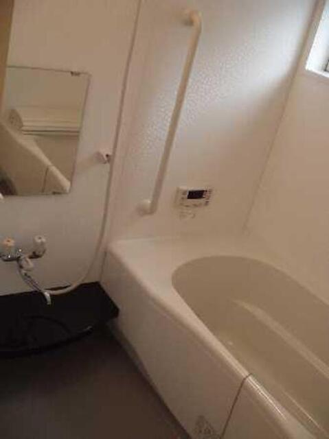 クレスト樹林　Ｅ（102） 部屋画像