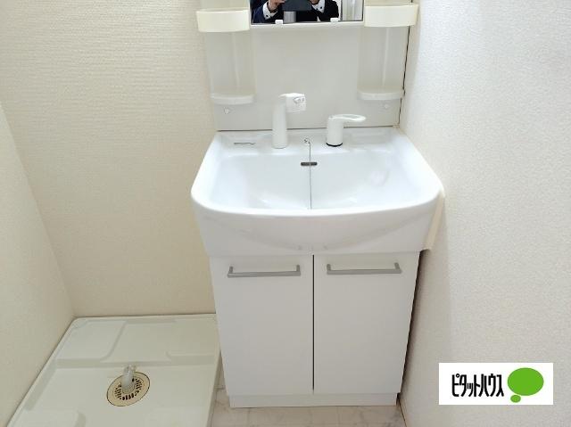 ソレイユ（101） 洗面