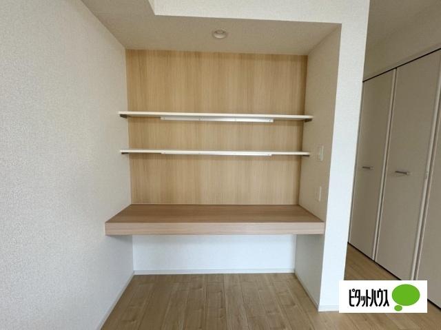 サンバティークＡ（101） 収納
