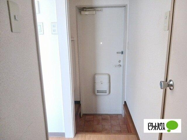 ＴＭ・ハイツ（101） 玄関