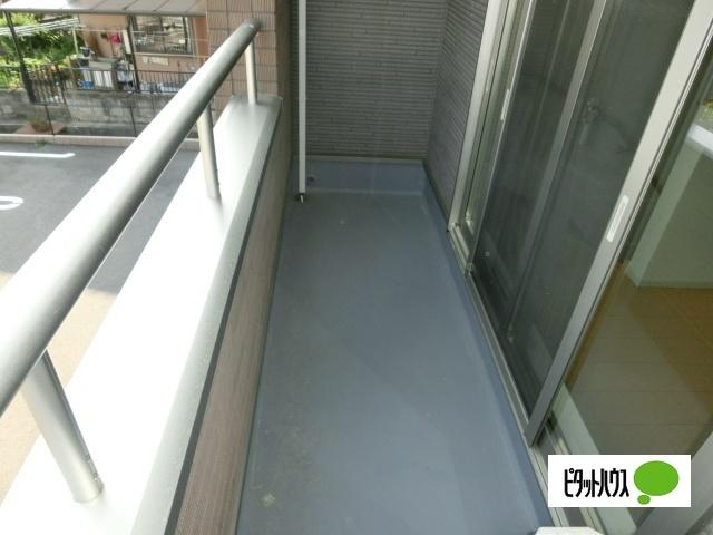 ヴィラ　ヒロタ　Ｃ（102） バルコニー