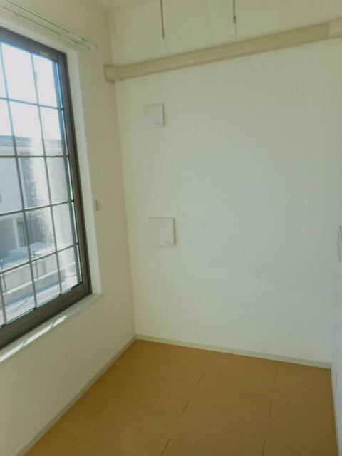 フレスクーラ蟻ヶ崎Ⅲ（101） バルコニー