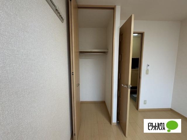 グランディールＭＯＭＯＳＥ　Ａ/Ｂ（B303） 収納