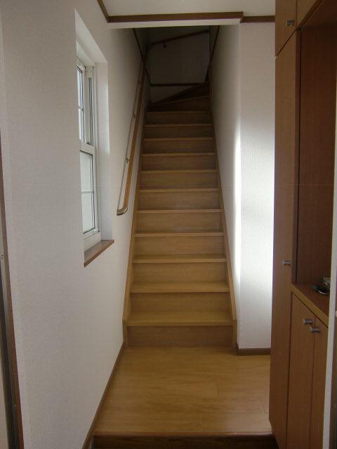 Ｖｉｌｌａ　Ｒａｆｆｉｎｅ（201） 玄関