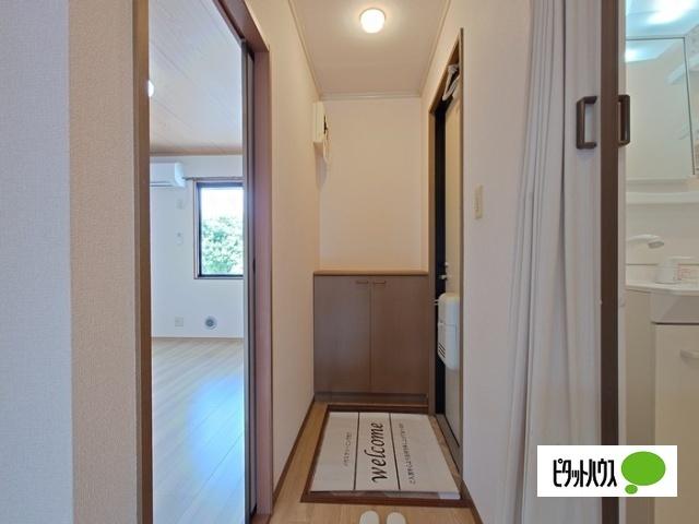 ソアニュー小山　Ａ（202） 玄関