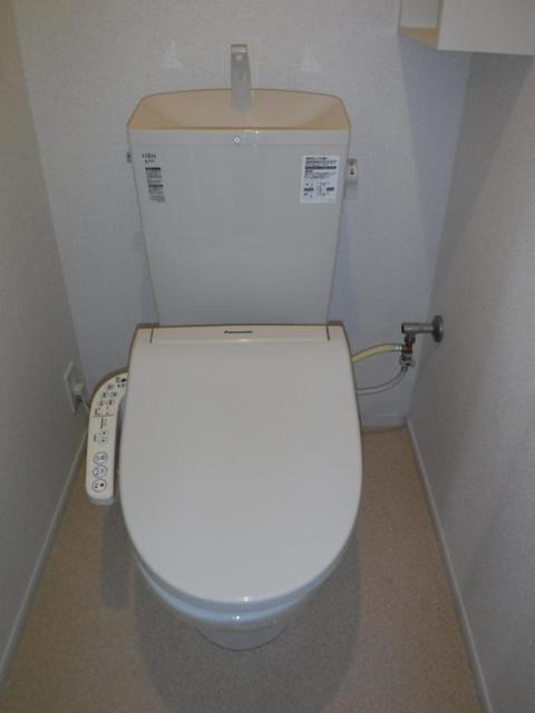 Ｌｕｍｔｅｒｅ東横（303） トイレ