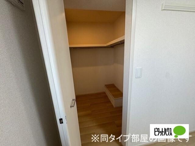 アルバーダ（202） 収納