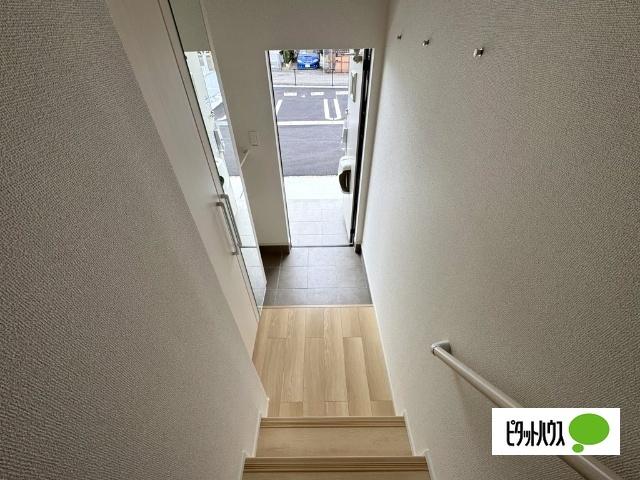 プラッツ・ルーエ（207） 玄関