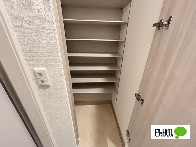 GRAND　D-ROOM高宮中（303） 収納