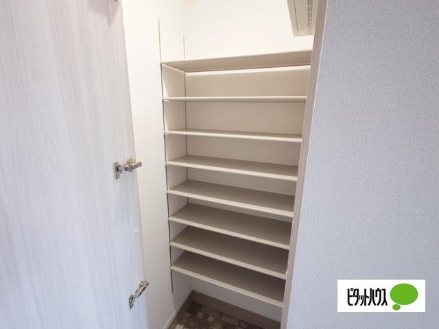 Ｊ-Ｒｏｏｍ☆妃　Ⅶ番館　屋代駅前（102） 収納