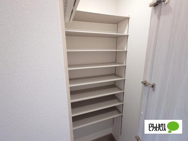 Ｊ-Ｒｏｏｍ☆妃　Ⅶ番館　屋代駅前（106） 収納