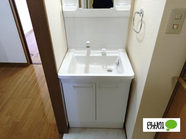 ルミエール　Ａ（A105） 洗面