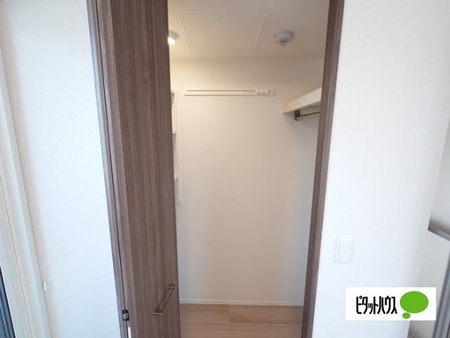 Ｊ-Ｒｏｏｍ☆妃　Ⅶ番館　屋代駅前（303） 収納
