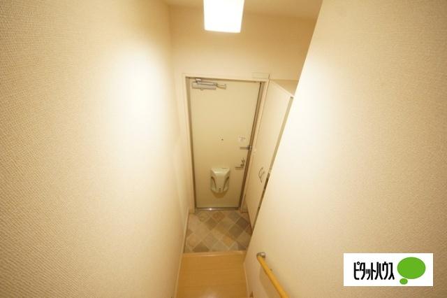ハピネス高田　Ｂ（101） 玄関