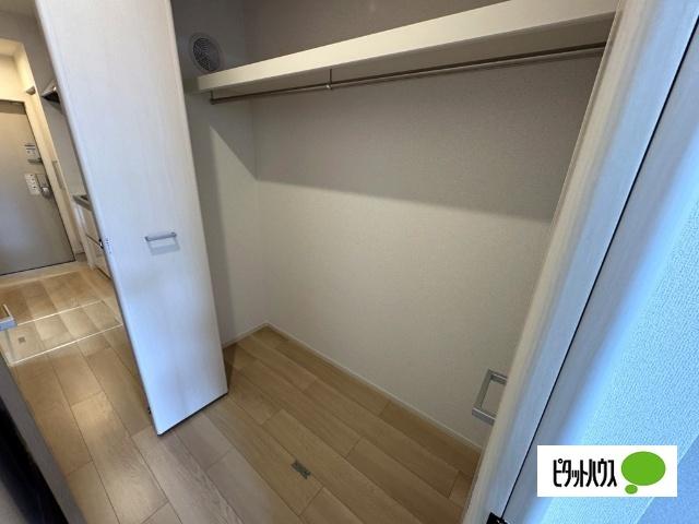 ゼフィールⅡ（103） 収納
