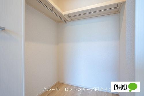 シエル（205） 収納
