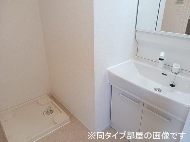 ミニョン　フロル　Ａ（101） 洗面