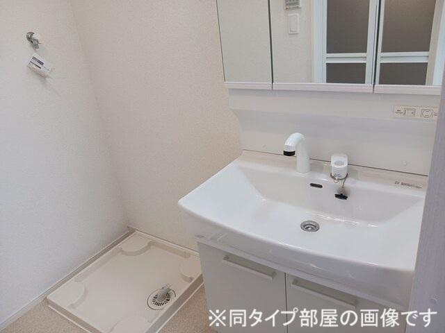 ミニョン　フロル　Ａ（202） 洗面