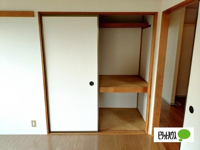 クレスト樹林　Ａ（102） 収納