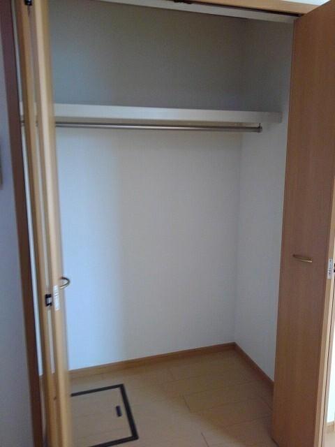 アイリスコートＢ（103） 収納