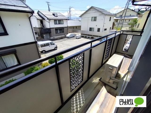 シャルマン沢村　Ａ（A202） バルコニー