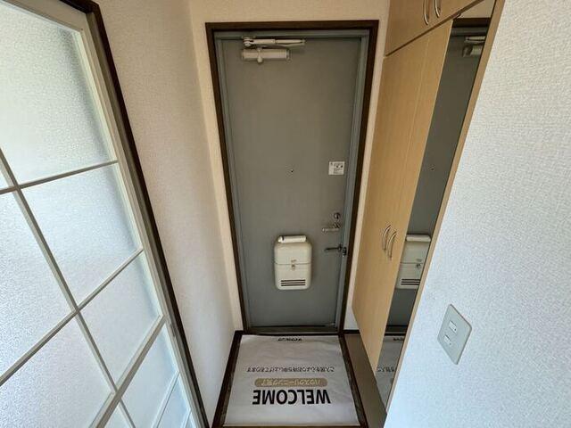 パストラル大塚　Ａ（212） 玄関
