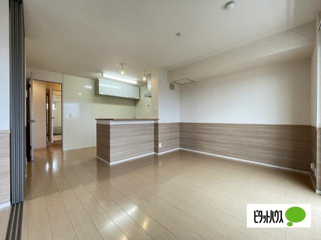 パークタウン三本柳（301） 部屋画像