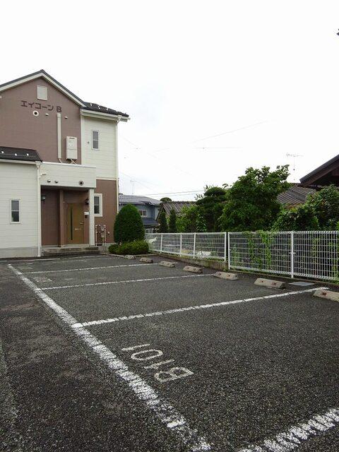 エイコーン　Ｂ（102） 駐車場