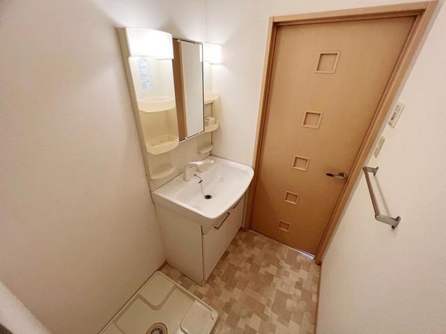 セジュールあやめ　Ａ/Ｂ/Ｃ（A102） 部屋画像