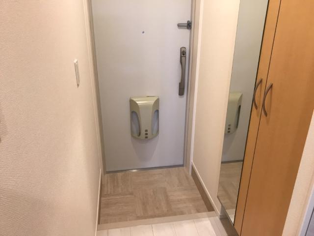 ルーシア 玄関