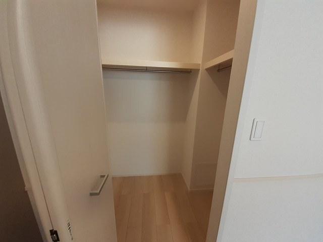 レジデンスハイツ西軽井沢Ⅱ（104） 収納