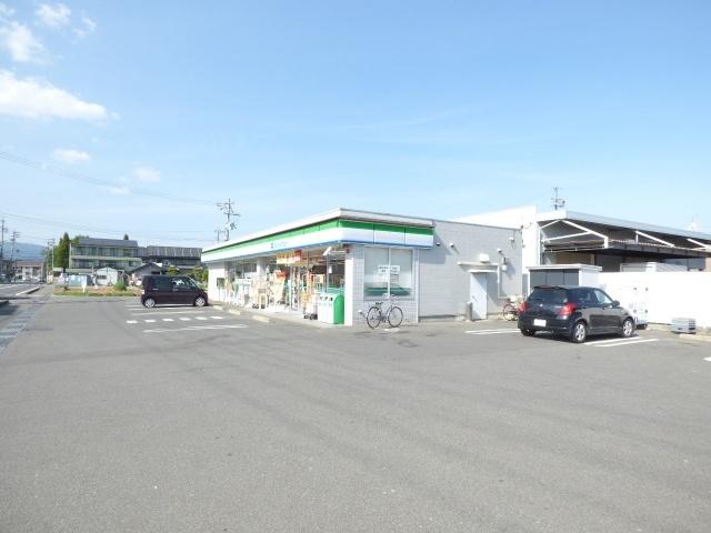 ファミリーマート長野松岡店：654m