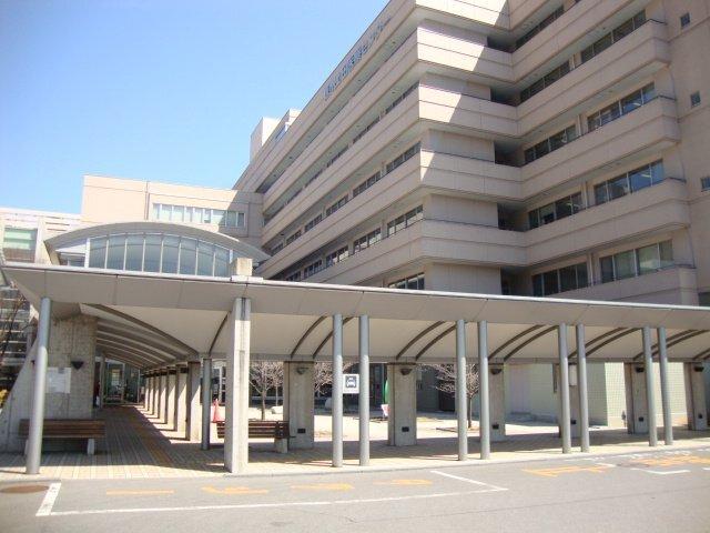独立行政法人国立病院機構信州上田医療センター：1000m