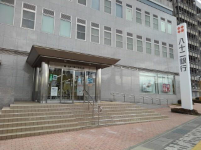 八十二長野銀行吉田支店：1171m