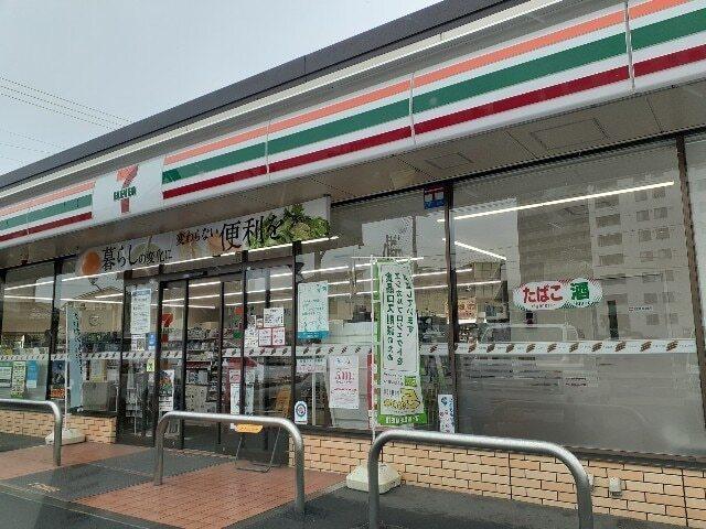 セブンイレブン長野七瀬西店：346m