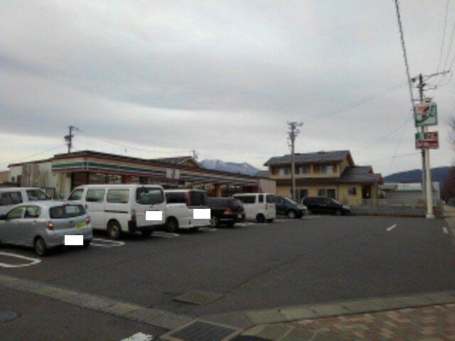 セブンイレブン長野西和田店：482m