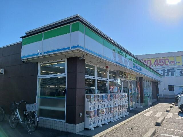 ファミリーマート松本芳川村井店：990m