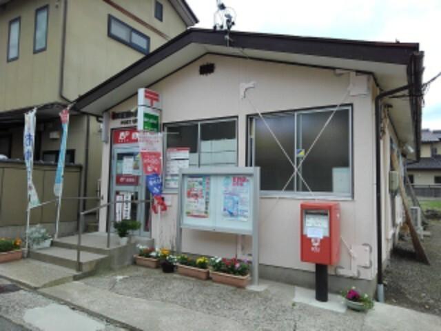 須坂穀町郵便局：300m
