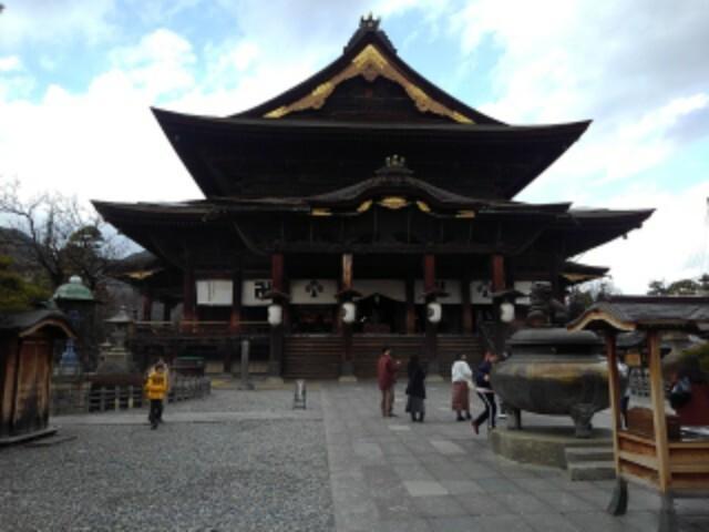 善光寺：1300m