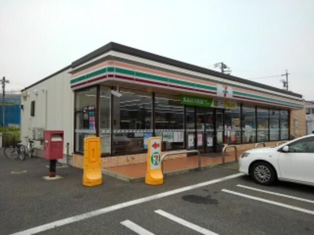 セブンイレブン長野御幣川店：398m