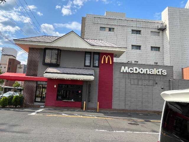 マクドナルド松本高宮店：326m