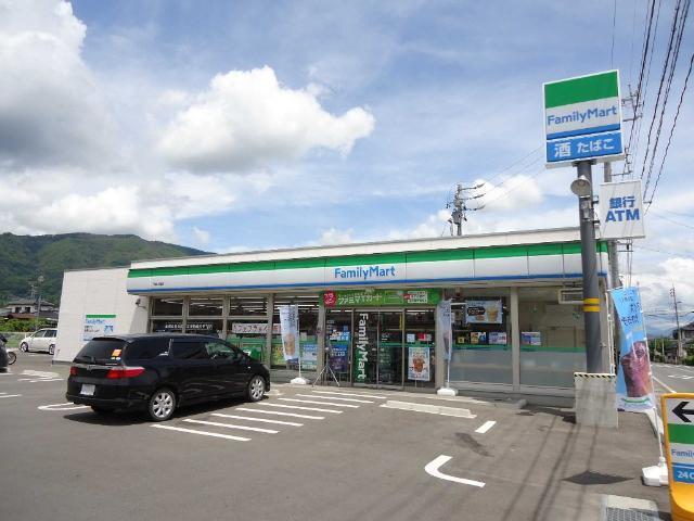 ファミリーマート千曲八幡店：791m