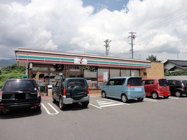 セブンイレブン東部加沢店：700m
