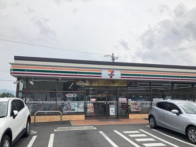セブンイレブン西軽井沢店：1900m