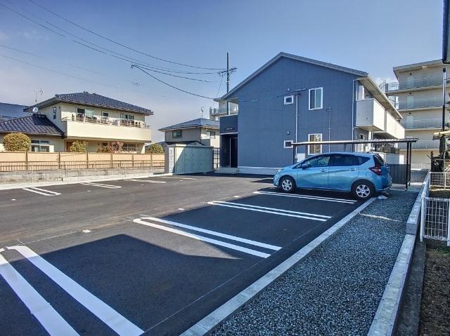 トリシア富竹（103） 駐車場