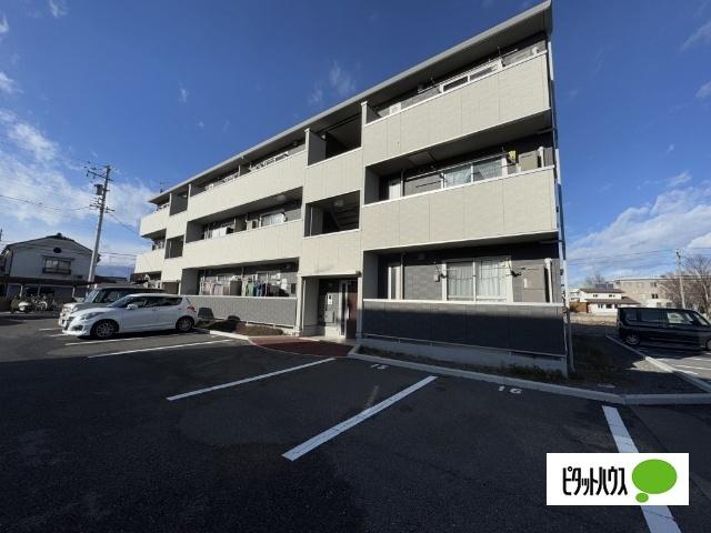 Ｒｉｃｈｅ(ﾘｯｼｭ)　Ｂ棟（101） 駐車場